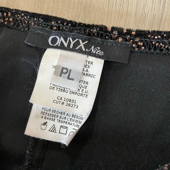 Super Sparkly ONYX NITE Black & Bronze Scoop Neck Top. - Picture 8 of 10